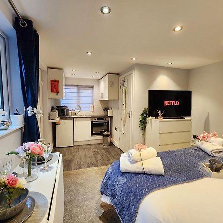 Studio Apartment The Den 콘부룩 외부 사진