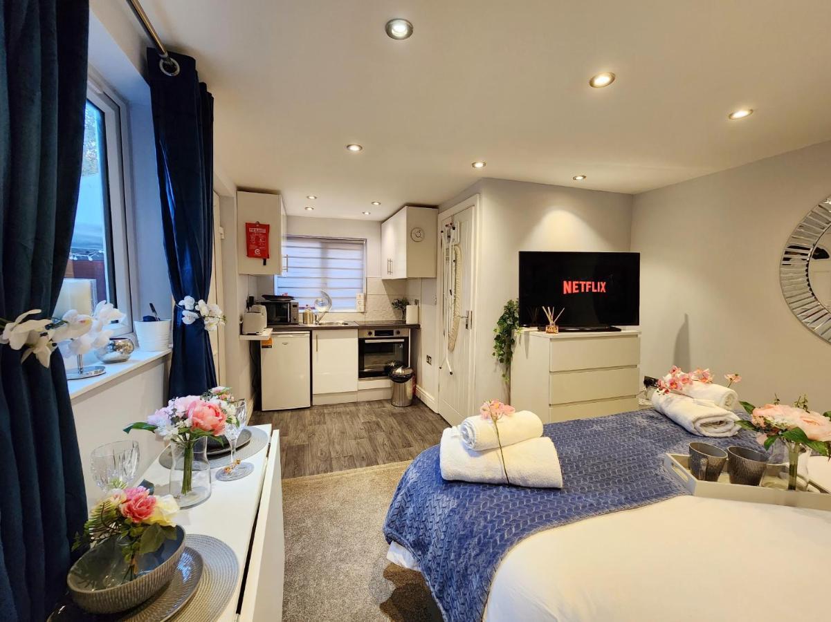 Studio Apartment The Den 콘부룩 외부 사진